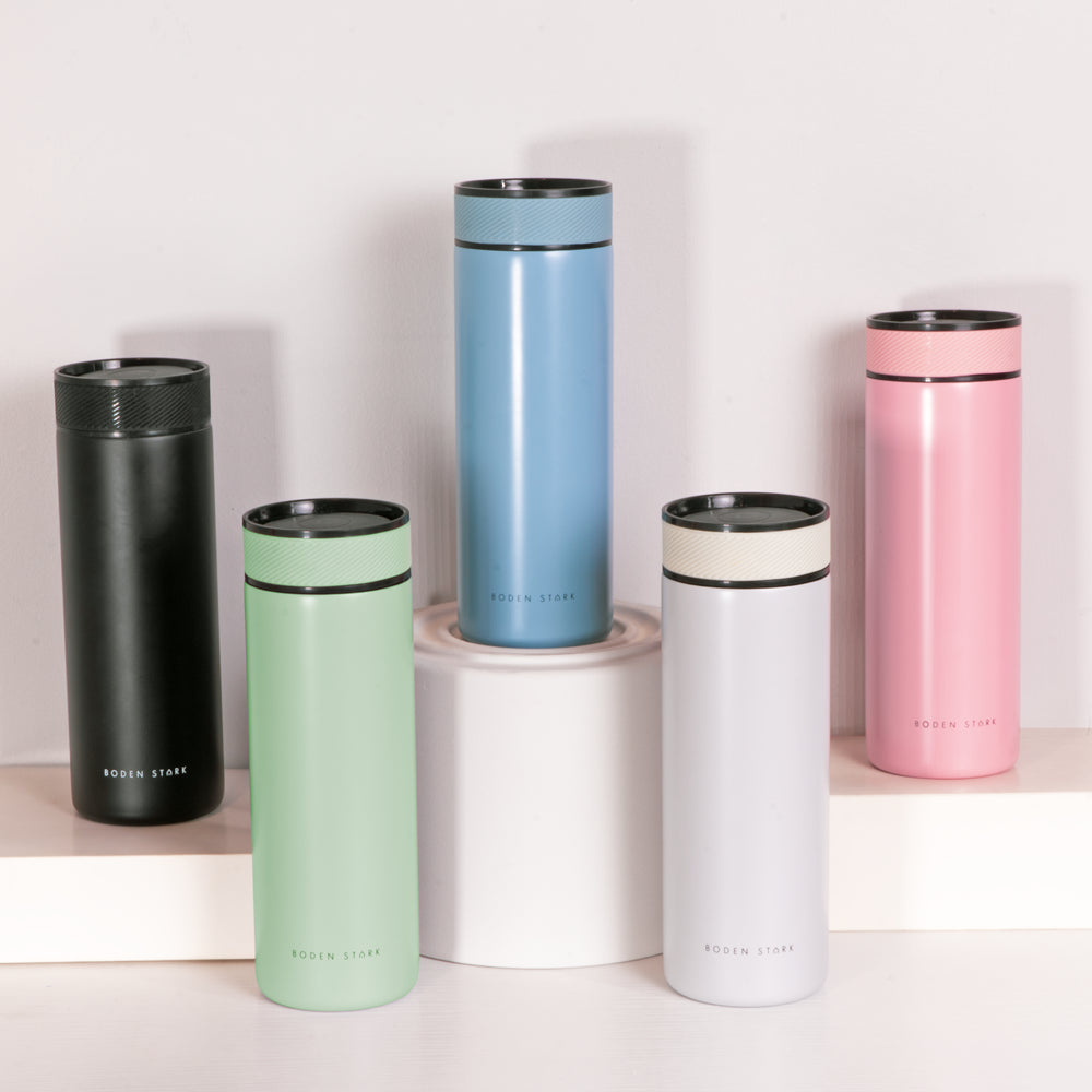 Boden Stark 650ml Travel Flask - Pastel Grey