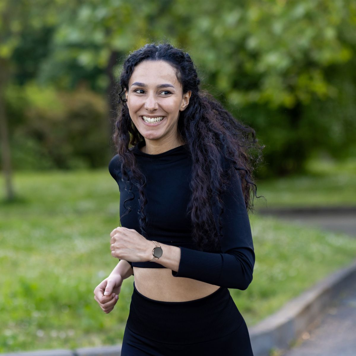 Volkano Aurora Series Ladies Smart Watch with Additional Silicone Strap - Gold